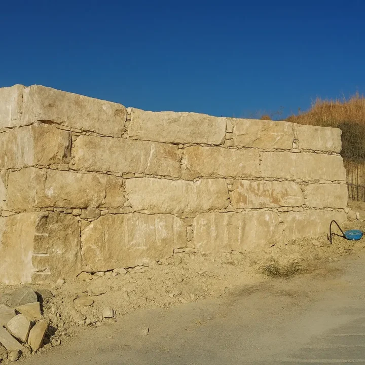 retaining-wall-paphos